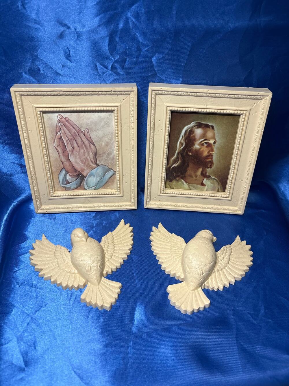 Vintage Jesus Praying Hands and Doves Heavy Plastic Wall Hangings